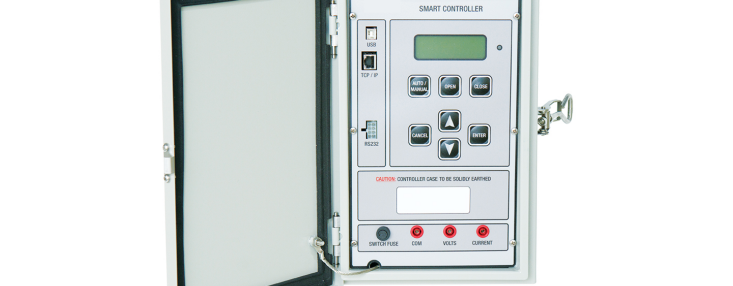 Capacitor bank controller CQ series Hitachi Energy