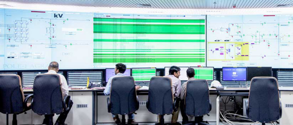 Multi-terminal UHVDC transmission link