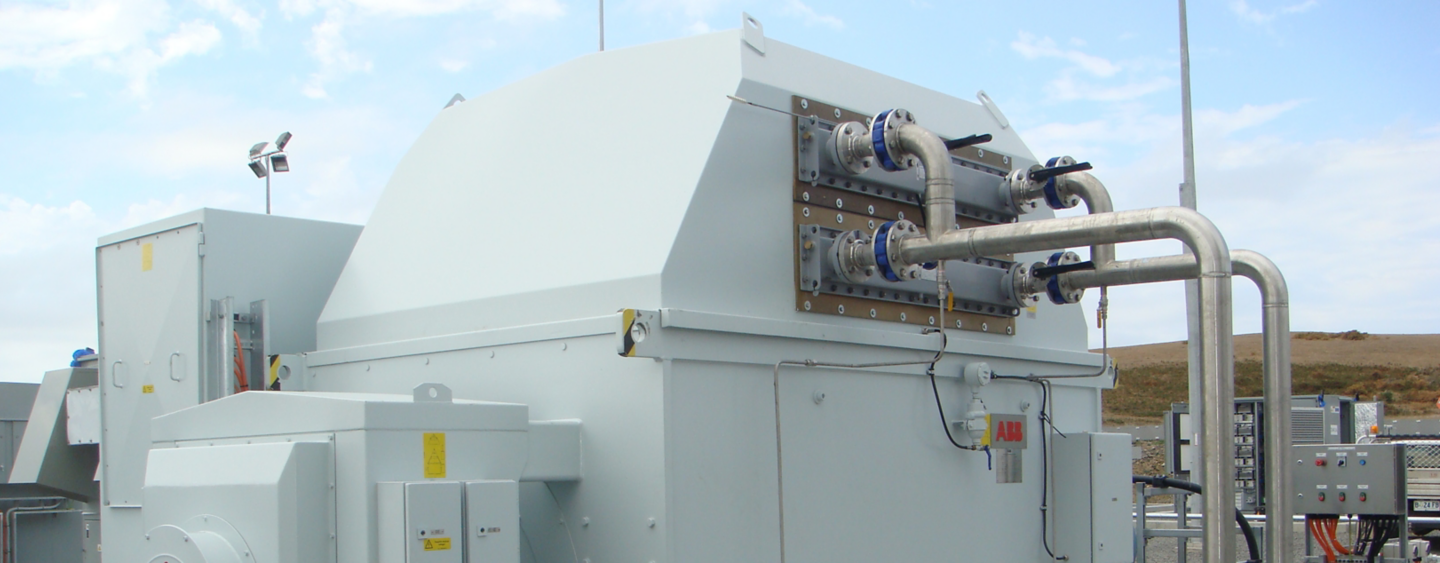 Système compensateur synchrone | Hitachi Énergie