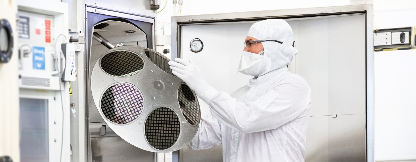 The role of F-gases in high-voltage | Hitachi Energy